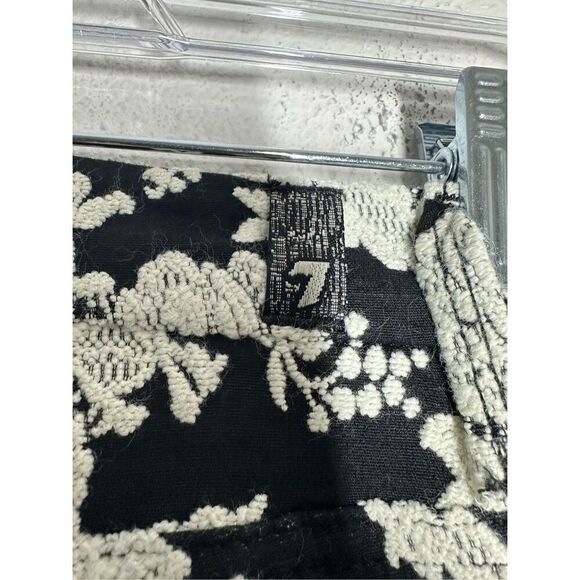 7 For All Mankind Bohemian Black & White Jacquard Pants Size 27 Lace Effect - Picture 6 of 16